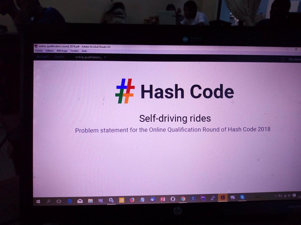 haroldadjaho's tweet photo. Soirée hash code 2018. Le hub de Cotonou siège dans les locaux de l'école esgis avec plusieurs développeurs. Abrite par le @gdgcotonou @igbanetorg Et l'école @esgisbenin #hashcode #HashCode18 #Google https://t.co/cMaV1ALyKZ