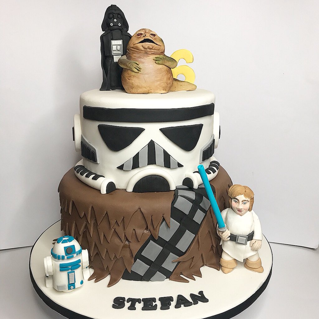 luke skywalker cake