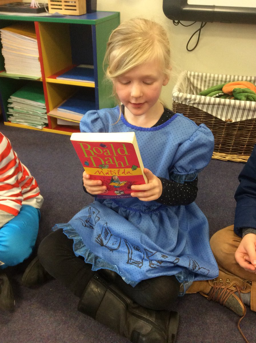 mbk_y2's tweet photo. Guess which characters we are! #WorldBookDay https://t.co/nC56iNh2Pe