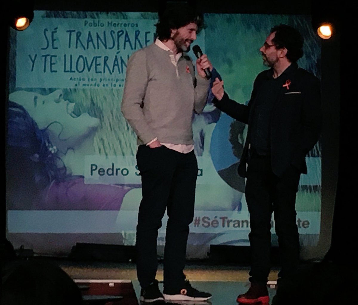 jmchapado's tweet photo. Entrevista @magomore a @serrahim por su experiencia en Pepephone: “todas las empresas se empreñan en ser diferentes, y nuestro éxito fue empeñarnos en ser normales”
En la presentacion de #SeTransparente de @PabloHerreros https://t.co/W9EOxgDJFi