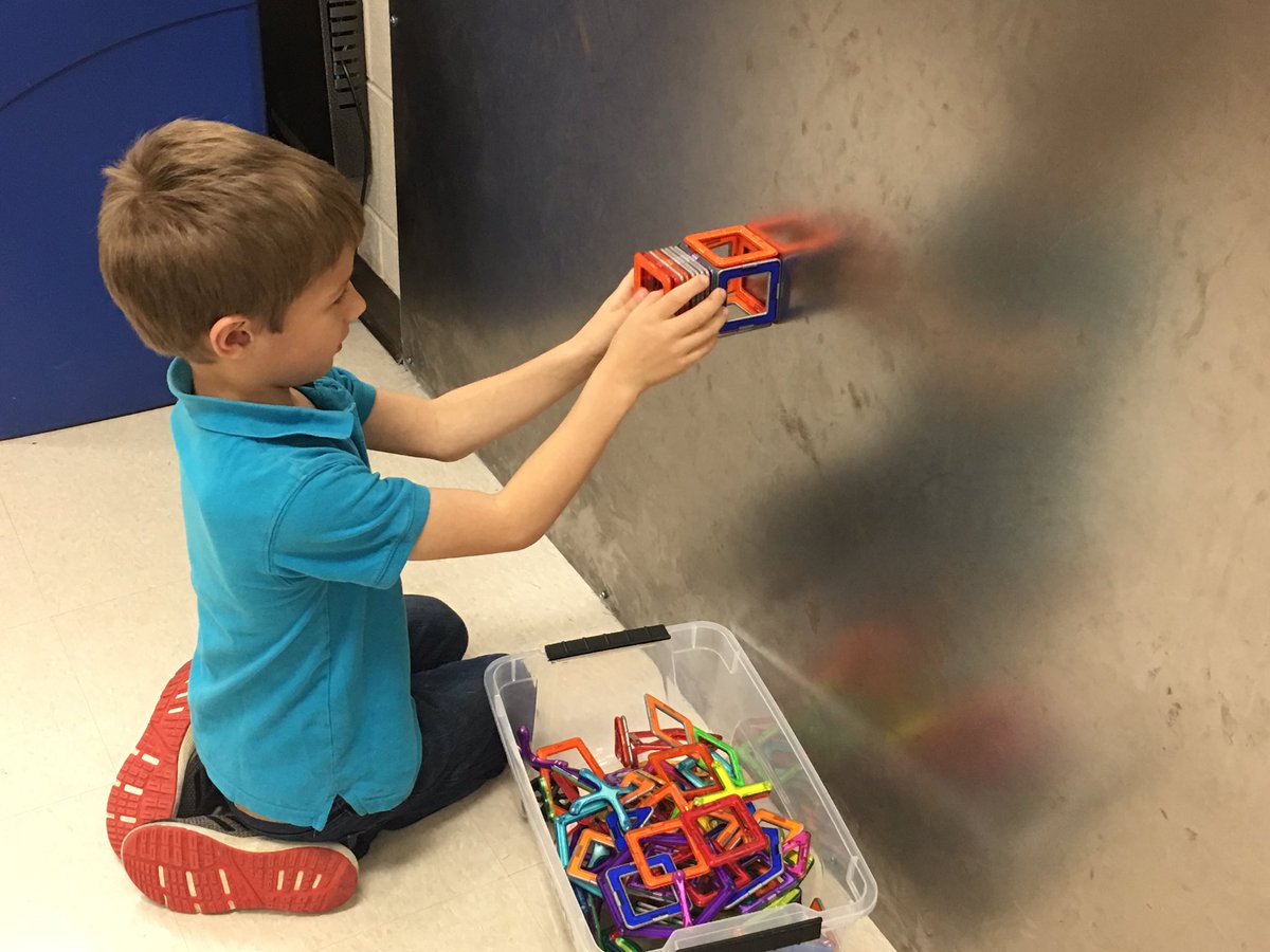 trishintarget's tweet image. #eastsideeaglepride. #makerspacefun