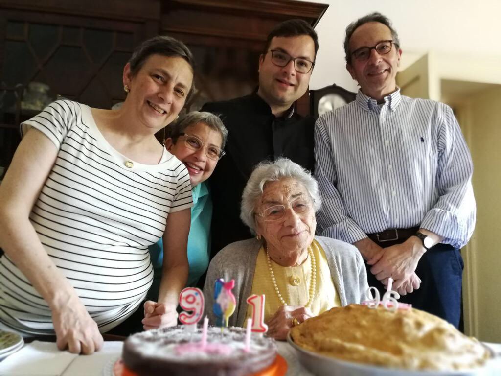 Rosemary Rosetta de Franciscis (14.10.1921 - 27.2.2018) . Ciao Mamma,  arrivederci in Cielo ! @MEdeFranciscis @septembertwit, image size:1024x768