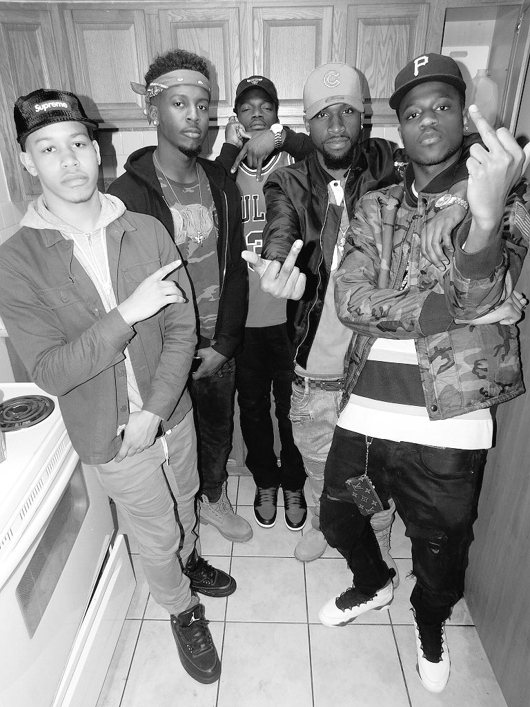 TheyCallMeBskee's tweet image. Couple little throwbacks. #RIPDev #TBT