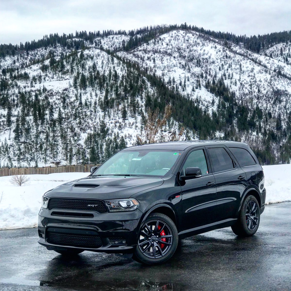 IMDaveErickson's tweet image. Today is all about HP - 2018 @dodgeofficial Durango SRT AWD from @davesmithmotors #drivedavesmith 475 Horse Power @imdaveerickson #kellogg #idaho