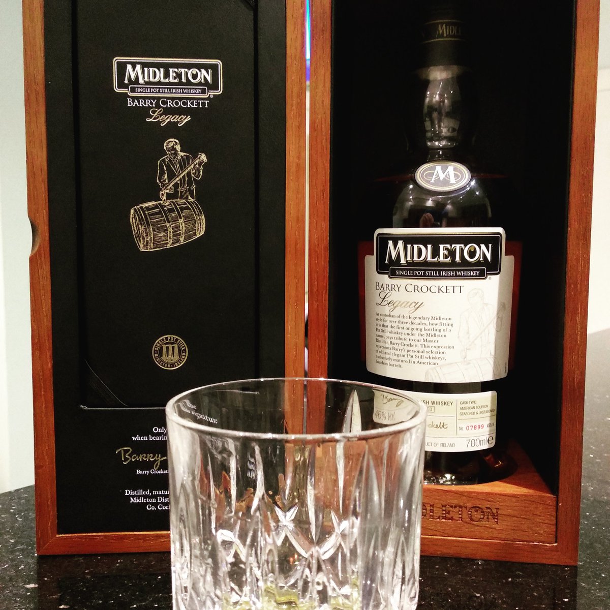 NigelDonegan's tweet photo. A drop to keep warm #StormEmma #beastfromtheeast #BarryCrockettLegacy #middleton https://t.co/58InYsZzjk