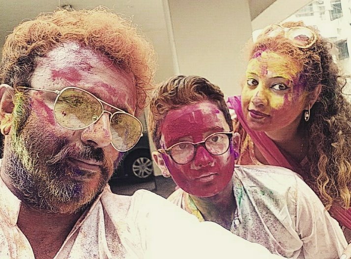 pnaopnao's tweet photo. Happy holi https://t.co/N2UnaQpiRi