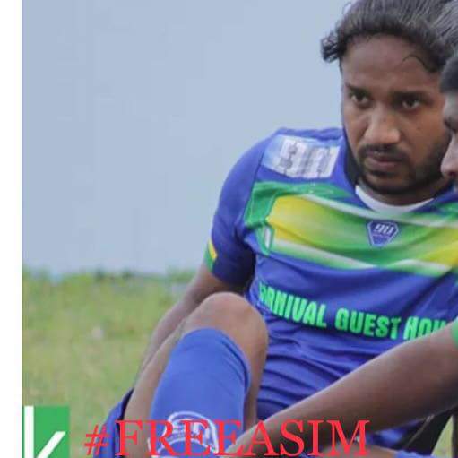 MNaahid's tweet photo. 1 February 2018 Ge Hukum Thanfeez Kuran Ulhumee Goaheh Noon.
Kuraa Command Ah Thabaa Vumee Goaheh Noon
QA Ah Amalu Kurumee Goaheh Noon
#FreeSOAsim
#MaldivesCrisis 
#MaldivesInCrisis 
#StateOfEmergencyMV https://t.co/Gl6ShW4deF