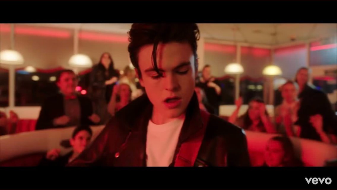 spaceshakers's tweet photo. STILL CANT GET OVER THIS MUSIC VIDEO ITS SO GOOD #NHCTigerFeetVideo https://t.co/ZLVSOMFz6R