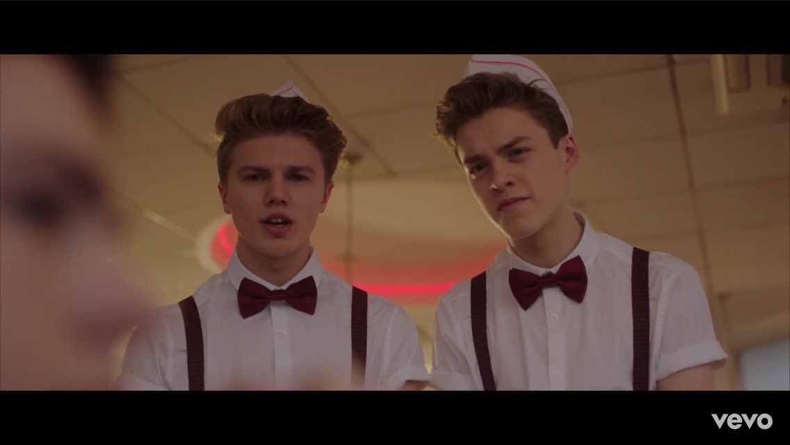 spaceshakers's tweet photo. STILL CANT GET OVER THIS MUSIC VIDEO ITS SO GOOD #NHCTigerFeetVideo https://t.co/ZLVSOMFz6R