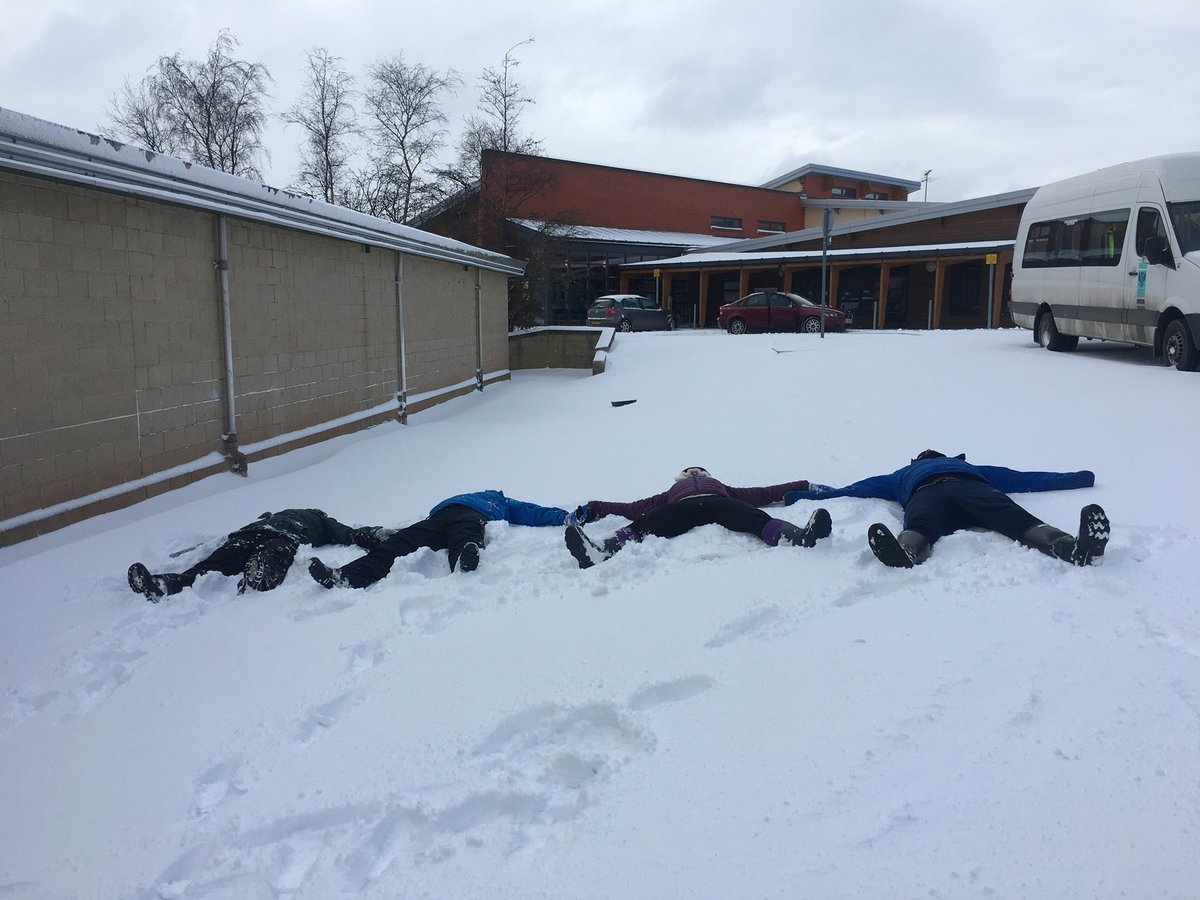perthacademype's tweet photo. Thank you for all your answers!
It was of course, C!
Davidson, Baillie, Dawson, Rodger
#havingfuninthesnow
#teamPA https://t.co/va3lrRSeZN