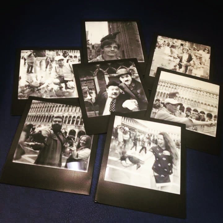 offIstantanea's tweet image. #venice #italy #ploaroid #instantphotos #streetphoto #impossibleproject #600 #blackandwhite #film600 #pose #takeasmile #pigeons #sorridi #ritratti #piazzasanmarco #saycheese #momenti #scattirubati #scattifotografici #workshop #officinaistantaea