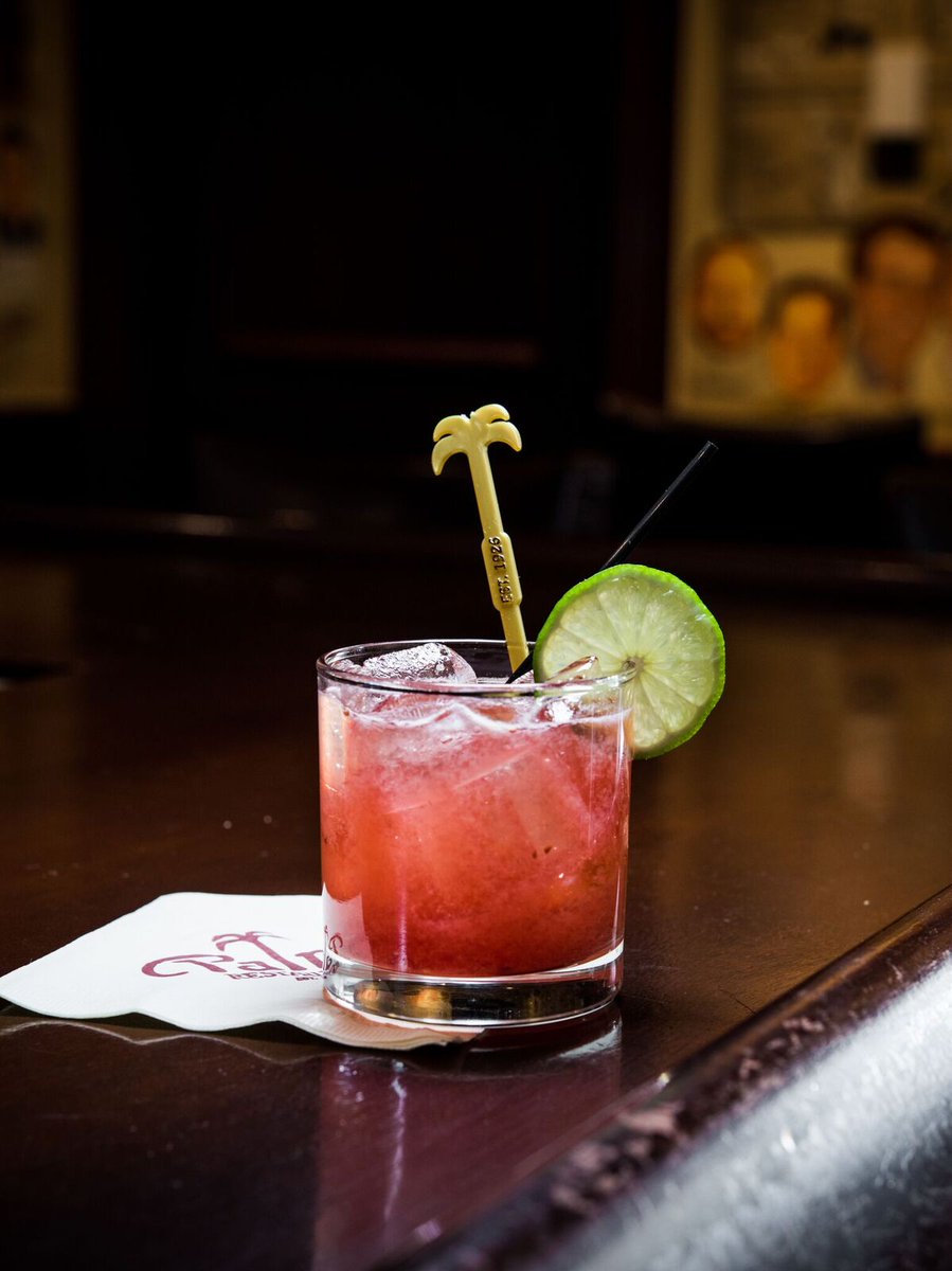 PalmRestaurant's tweet photo. #837Club members, make sure to come in and enjoy our Monkey Jam Sour cocktail this month along with two wines we picked just for you. https://t.co/9g4BYDI7Xh