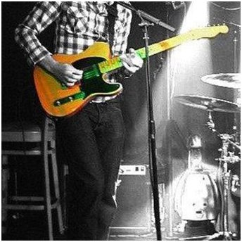 #NowPlaying artist <a href="/Phil_Doran/">Phil Doran</a> ▶️ youtube.com/watch?v=_H5pRy… from #BobDylan's Music Box🔗thebobdylanproject.com/Song/id/330/Jo… Join us inside and #ListenTo this great version from🔗thebobdylanproject.com/Artist/id/1709… now.