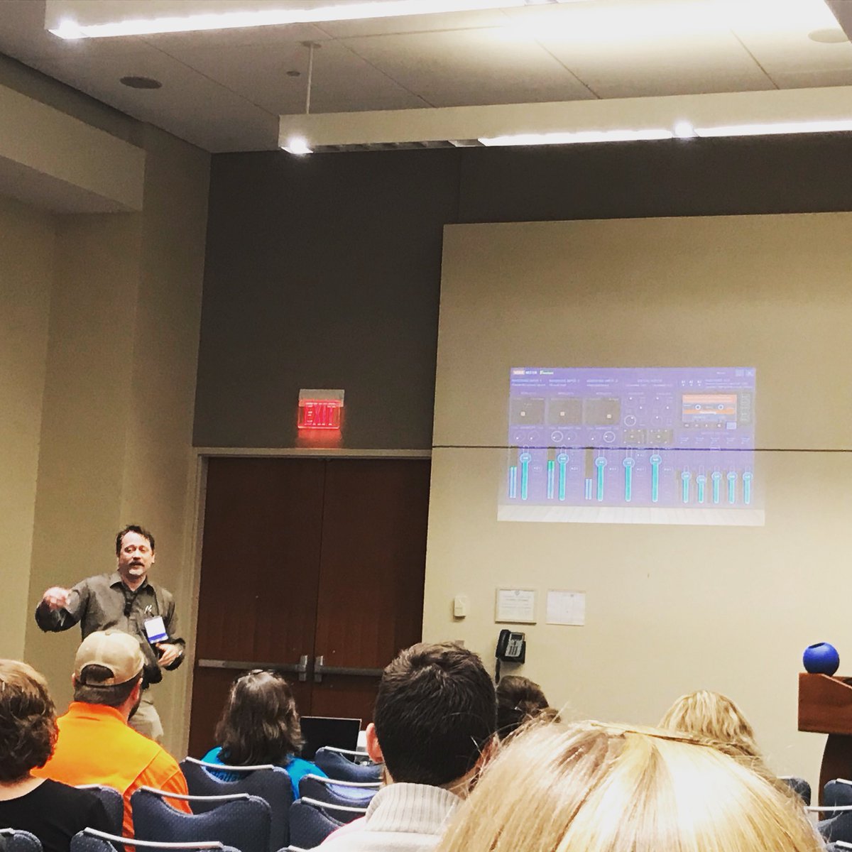BAKetcham2009's tweet photo. #podcasting in SS ! Outstanding! @FreemanRMS @caseyelrod13 #sschat #NCTIES18 #TechTeamCMS https://t.co/M67mF87bWB