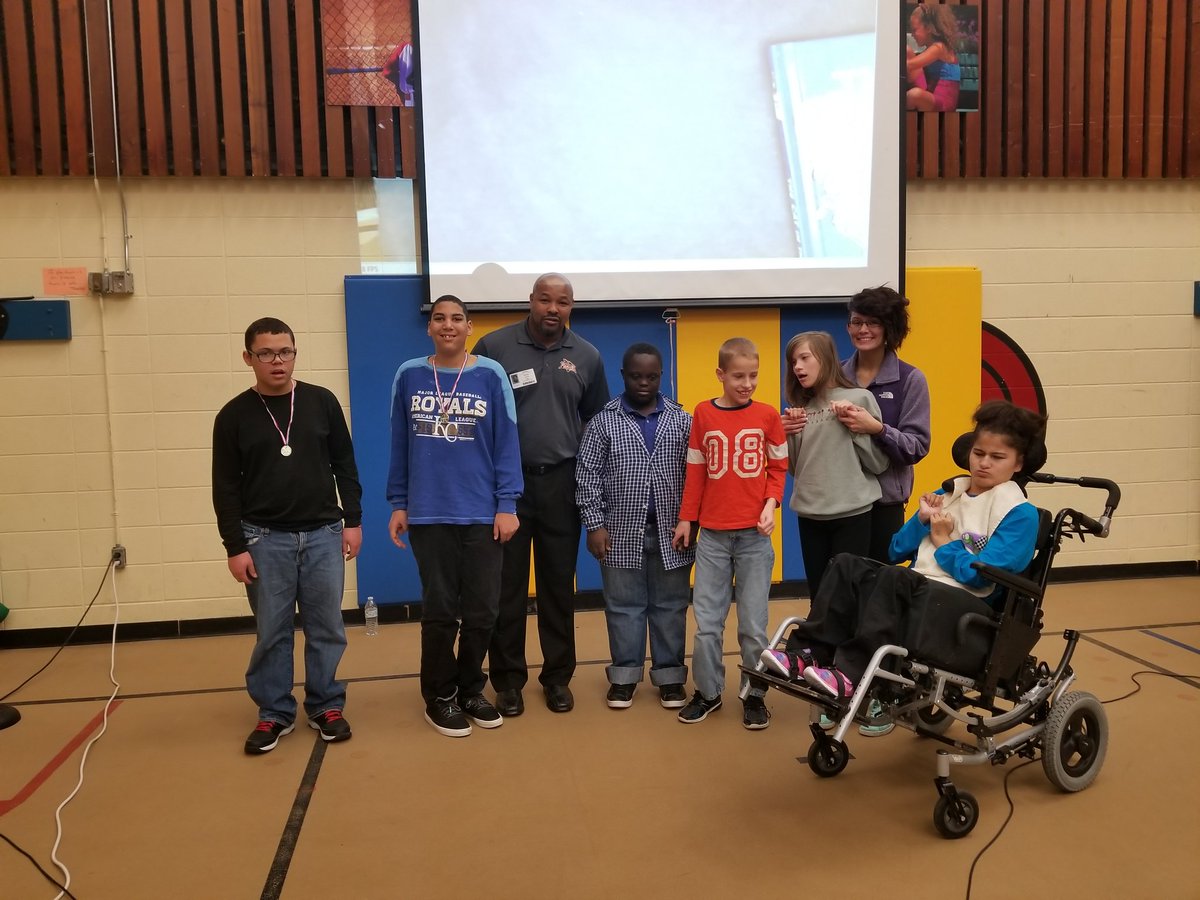 LevySpedEdCtr's tweet photo. Read Across America Spirit Week...It was a great day at Levy today! Staff and students wore their pajamas to school. Morris Lolar Head Coach of the Wichita Force was our guest reader.
Amazing things happen here! #WPSProud #WichitaForce https://t.co/phzTJx1Lhr https://t.co/SdUZofiQ1s