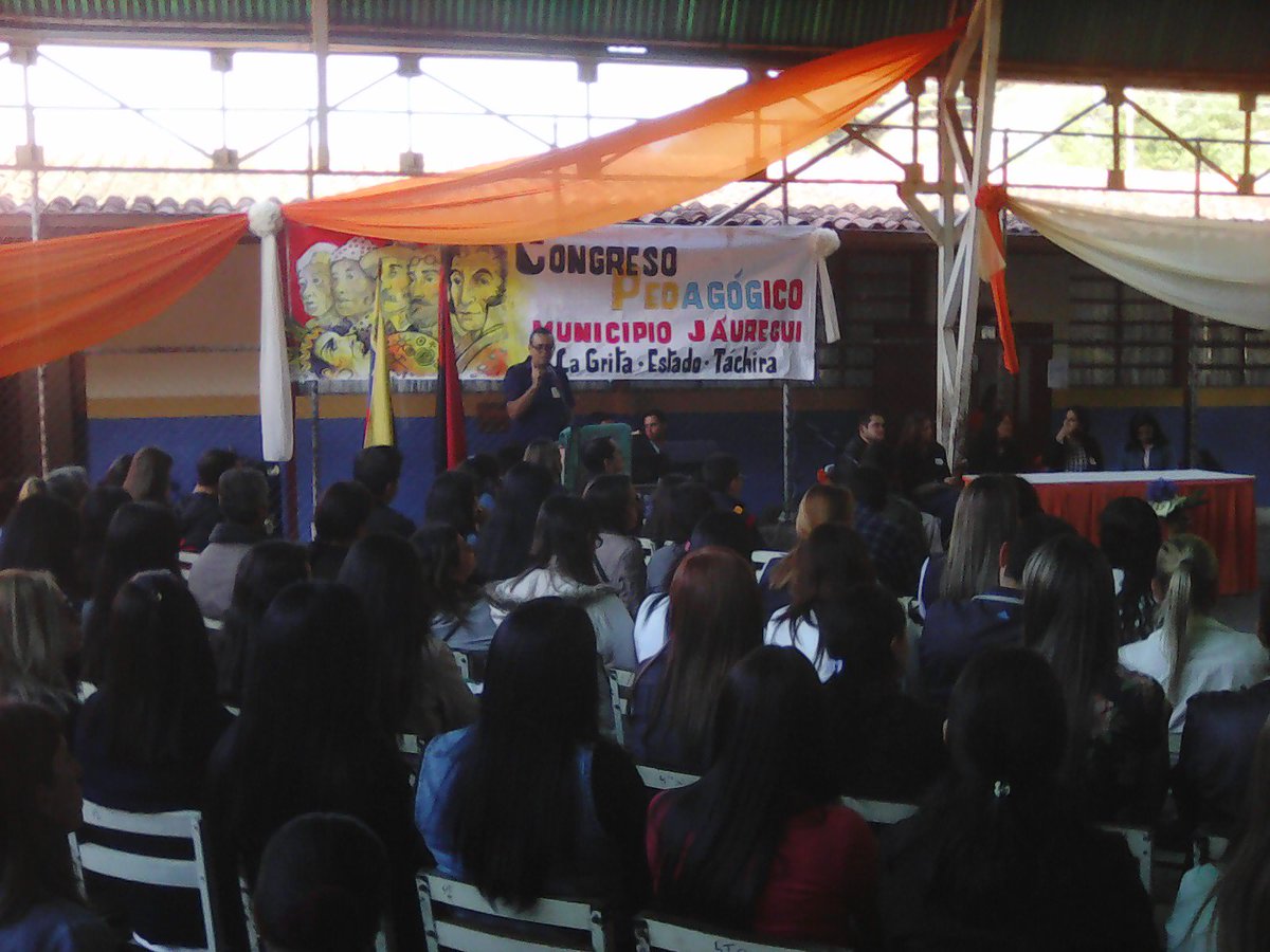 CRAC7JAUREGUI's tweet photo. #CONGRESO PEDAGÓGICO MUNICIPAL 2018 # INICIO #BIENVENIDA #INTERVENCIONES  #LA GRITA #JaureguiCPM2018.@jaureguic72015 .@CLIFPJauregui .@CLIFPMTACHIRA .@Crazet2011 .@ZonaEducTachira .@MPPEDUCACION .@cen_araguaney .@JauaMiranda .@MmsrTachira .@charlychaves https://t.co/5gPj5ahYH4