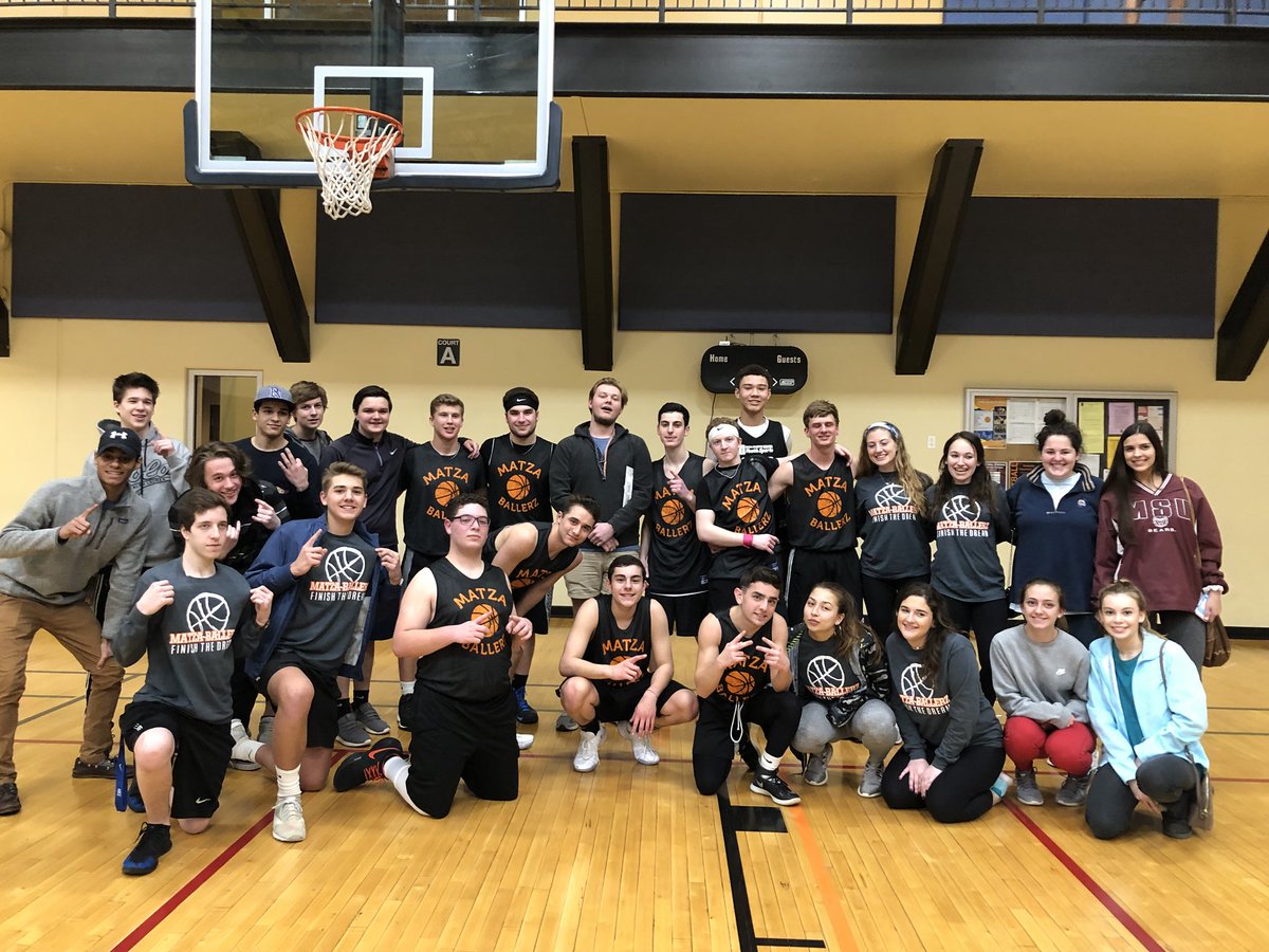 MatzaStl's tweet photo. Shoutout to all the fans, that showed out this year, love y’all‼️ 
Matza Nation was lit‼️ https://t.co/anmf0QyhNB