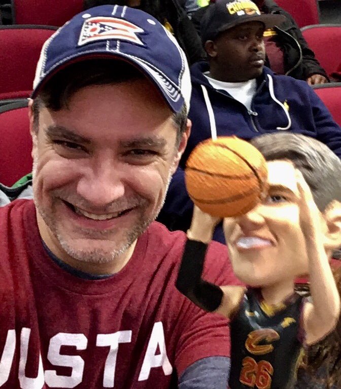 SeekGoodRiver's tweet photo. @TweetQTV #cavs @cavs https://t.co/bpkk62nR3C