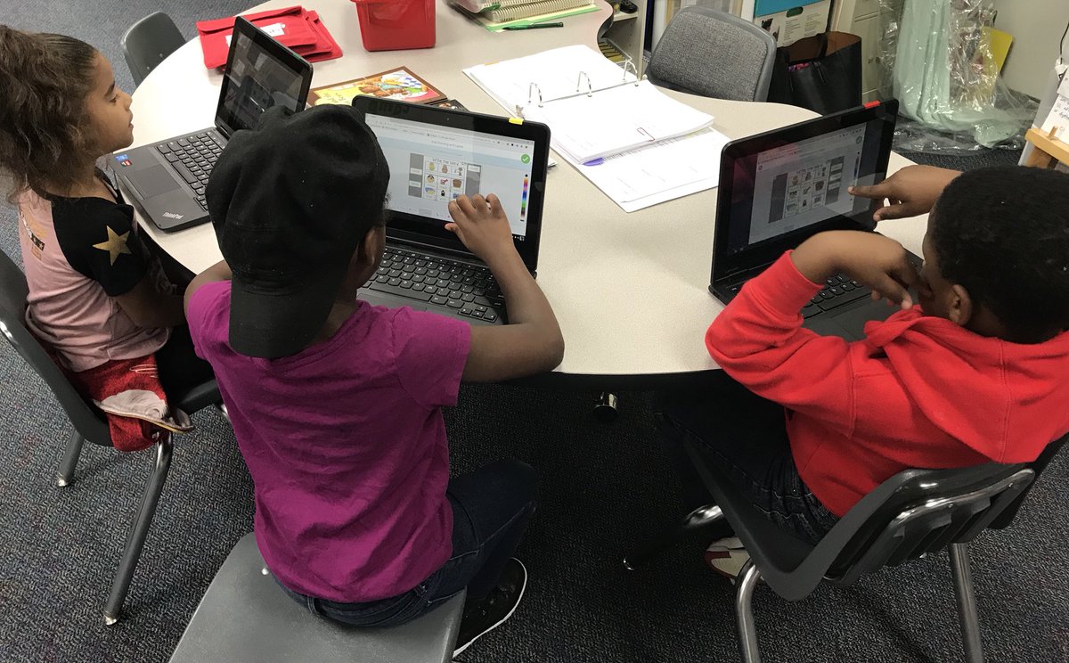 readwithrichter's tweet photo. Q1: Using Seesaw makes word work more fun and brings us all JOY in the classroom! #CFISDtwittlessgri #neveradulldayatdanish
@Seesaw https://t.co/3uXzywLJYR