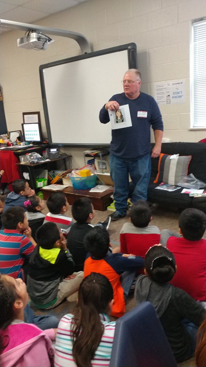 flutterteach's tweet photo. My class had several visitors today to help us celebrate #ReadAcrossAmerica a day early.
I am so proud of my learners! From the active listening to the fire drill during a read aloud to the thoughtful responses when questions were asked! They were awesome!
#STEsucceed https://t.co/tu5iqkj0cq