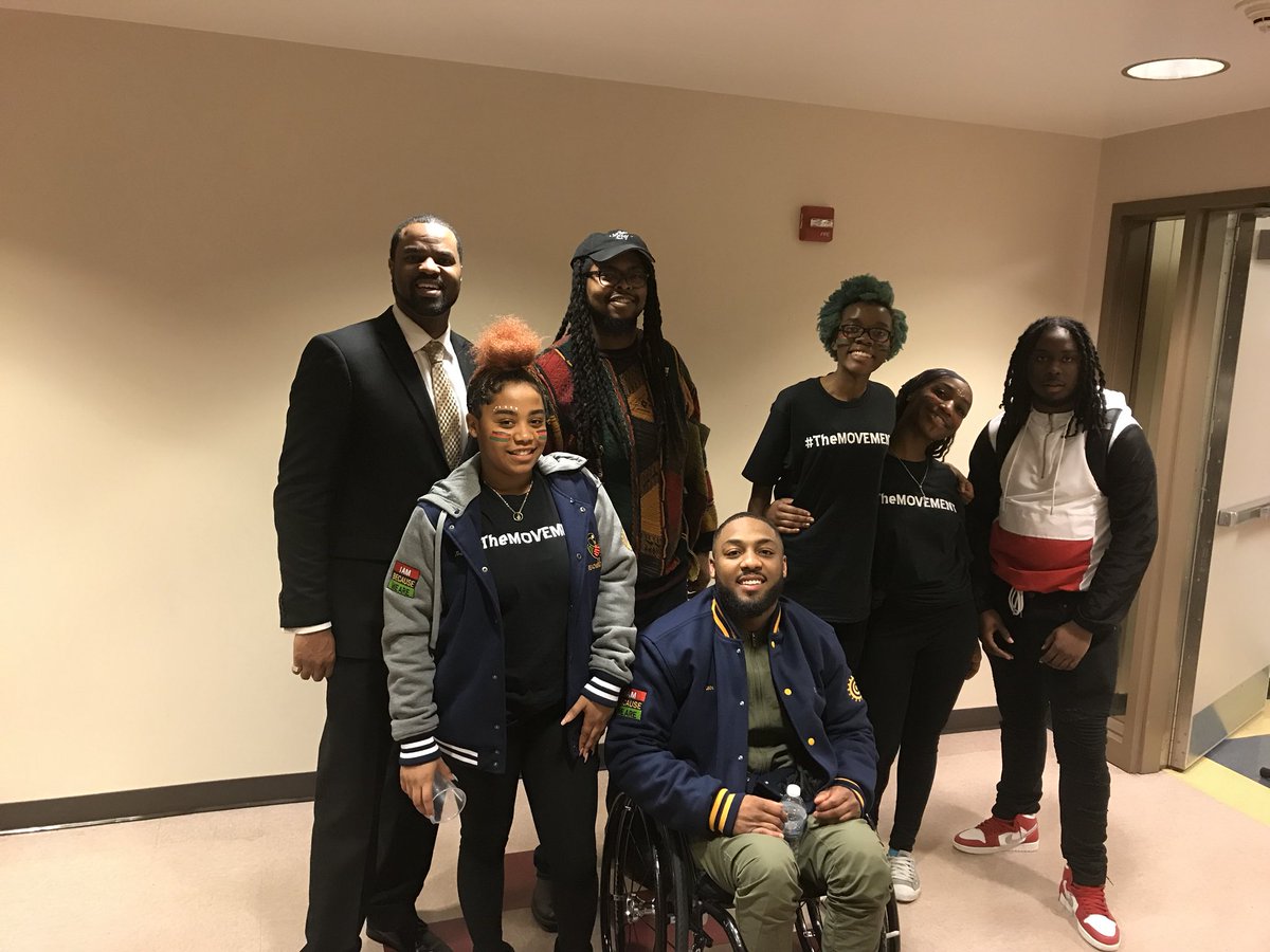 AlwaysRepUPREP's tweet photo. 2nd Annual Black History Extravaganza #Movement #AlwaysTogether! Our students’ potential is limitless...#ExpectGreatThings #strongside💪🏾Thanks Malcolm Thomas, @PittCUE #HeinzFellows, Families and Community Leaders for your continued support! https://t.co/zAGQTqVHEv