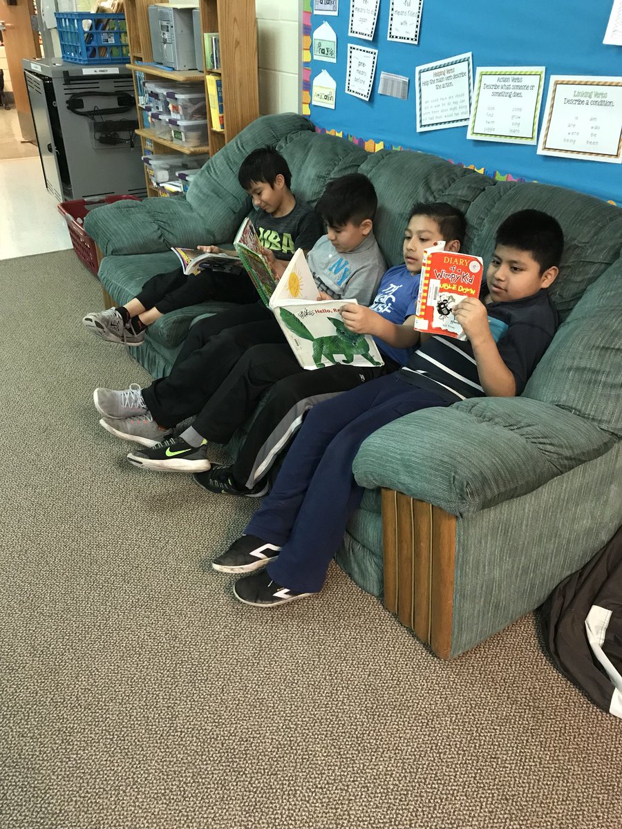 jamiefinecy's tweet photo. Read across America! DEAR https://t.co/VBfa694L2C