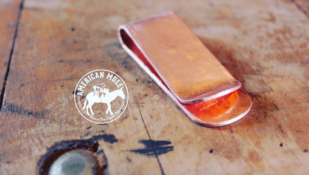 TheAmericanMule's tweet photo. It's easy to receive your FREE American Mule Prosperity Copper Money Clip. Place An Order Over $50 Before March 3rd &amp; Receive One FREE Money Clip! No promo code needed @theamericanmule Made in The Copper State, USA w/ U.S. copper. Offer via our main site only. #coppermoneyclip https://t.co/FaFikxyHWe