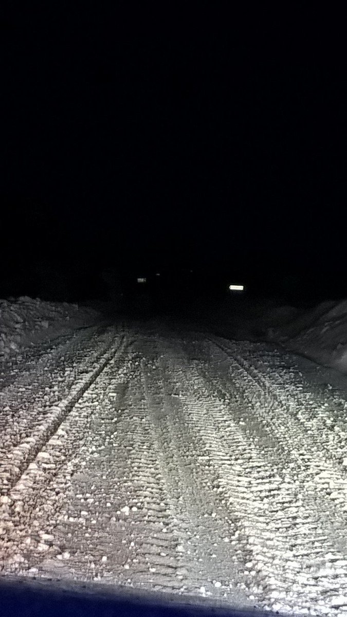 northumbriapol's tweet photo. This is the A1 in Northumberland .
Our staff are battling the conditions to keep the public safe. Please avoid travel in the area unless absolutely necessary. #STAYSAFE 
@N_landCouncil @HighwaysNEAST https://t.co/omQ993FTE5