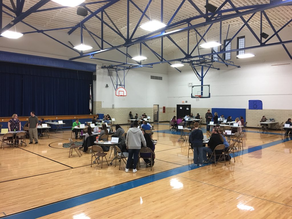 EaterPride's tweet photo. Conferences are up and running.  All families are welcome.  Our teachers are excited to see you soon! https://t.co/HsLujVbNJo