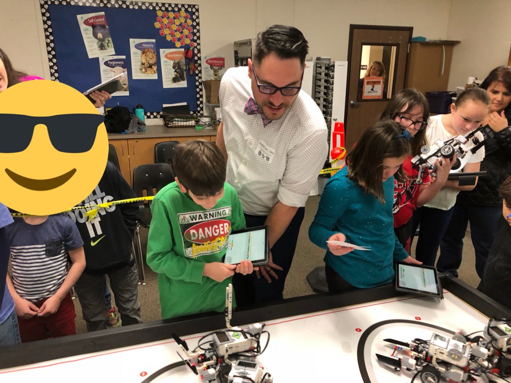 HighDeeGee's tweet image. Thank you Brandon Schut for a fine job of judging our inaugural in-class tournament of sumo robots! #ev3mindstorms #steam