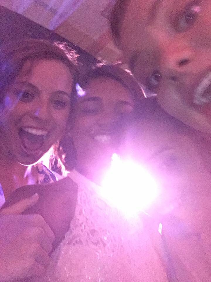 cassidyaders's tweet photo. Happy birthday Sarah 🐝!! Love ya sooo much ❣️❣️@sarah_bruhthea https://t.co/bJVCfVYF7j