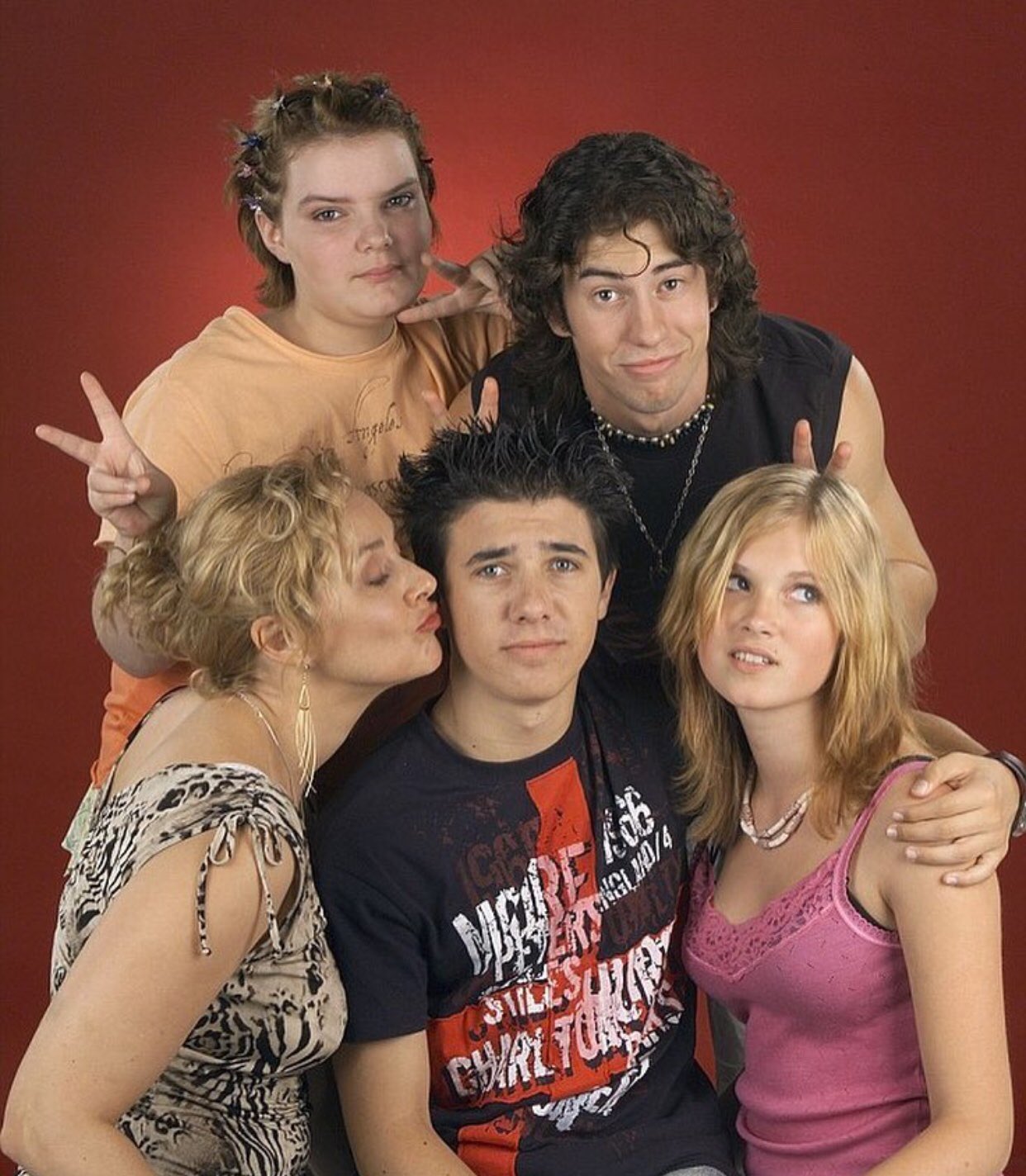 Neighbours eliza taylor Eliza Taylor: