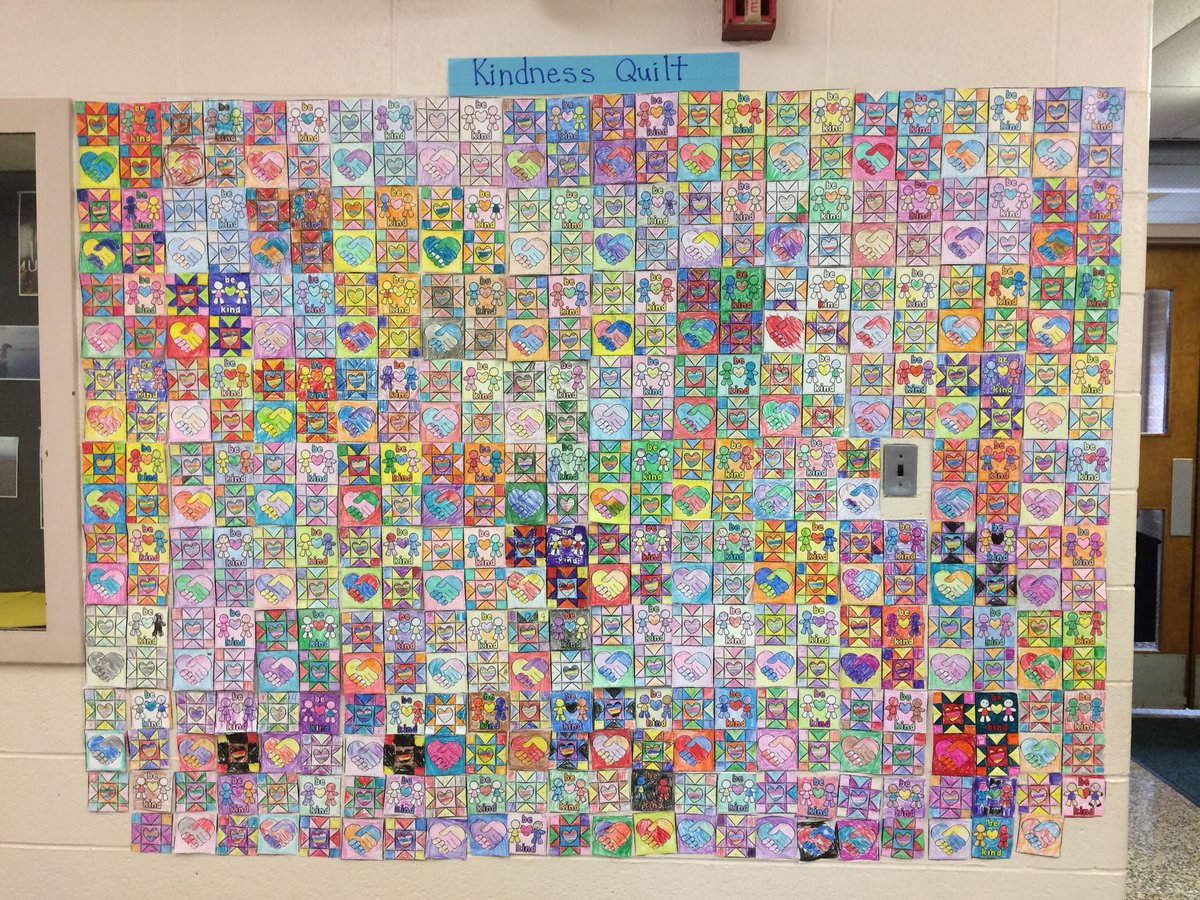 SGrompone's tweet image. Our kindness quilt looks great! #RAKWeek2018 #buddyclass #math #GibbsCounseling @NMGibbs_NJ #NMNews