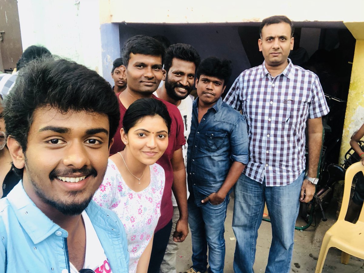 athulyaafan's tweet photo. சுட்டு பிடிக்க உத்தரவு Working Stills @AthulyaOfficial https://t.co/Tnhftb5aZE