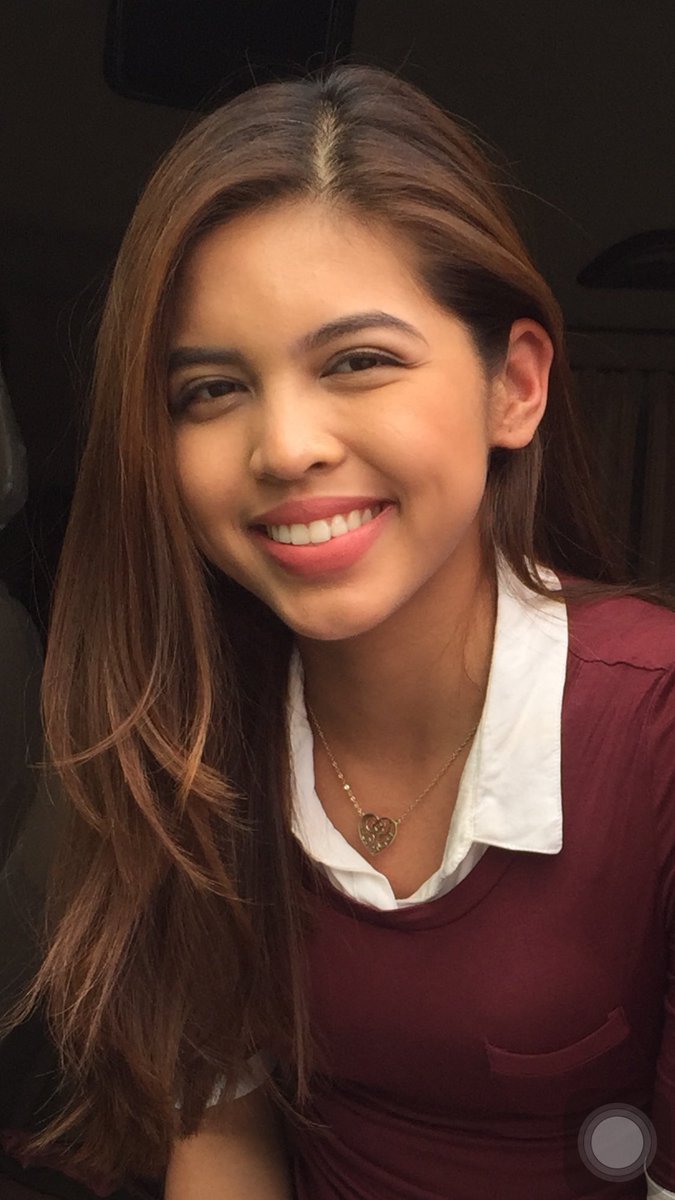 I still remember the way u looked during my first up close encounter w u <a href="/mainedcm/">Maine Mendoza</a> courtesy of <a href="/JAJSiwon/">Jecker Juarez</a> , Happy birthday my Princess!May d good Lord guide u &amp; keep u safe always!🌺🌻🌷🌼🌻