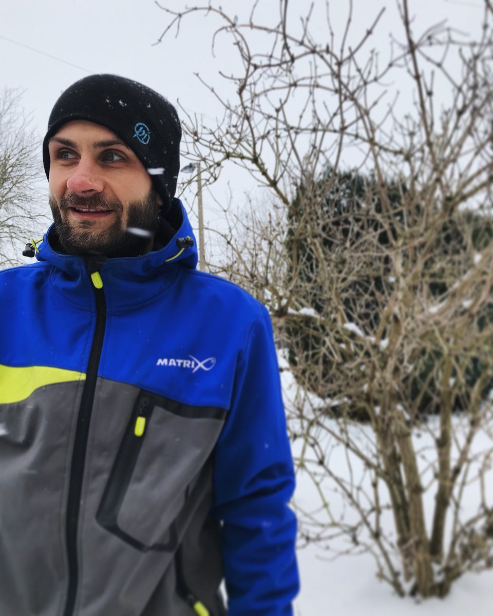 RewRunner's tweet photo. #TheBeastFromTheEast giving me a great excuse to model some of @rodxreelangling’s finest winter clothing..#rodandreel https://t.co/m0Oaw55onX