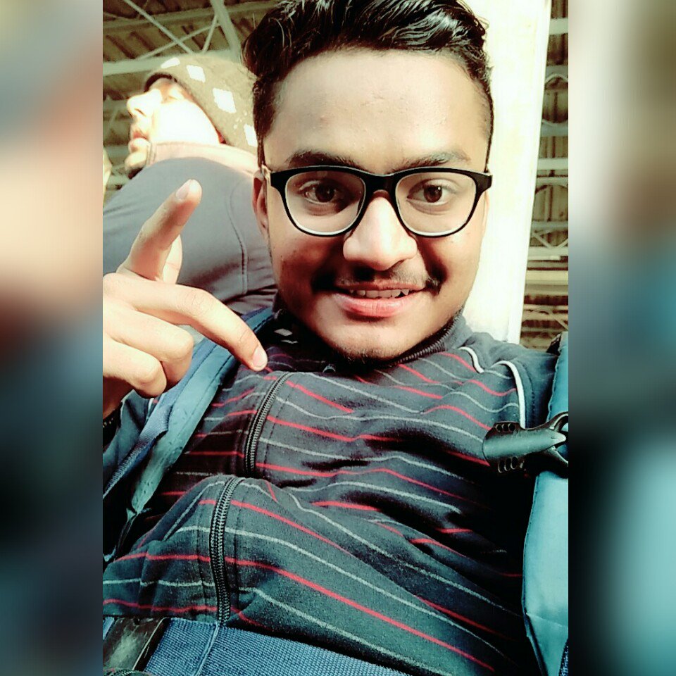 AnkitMi08922002's tweet photo. #NewProfilePic #oldedition https://t.co/YWhowu5ymd