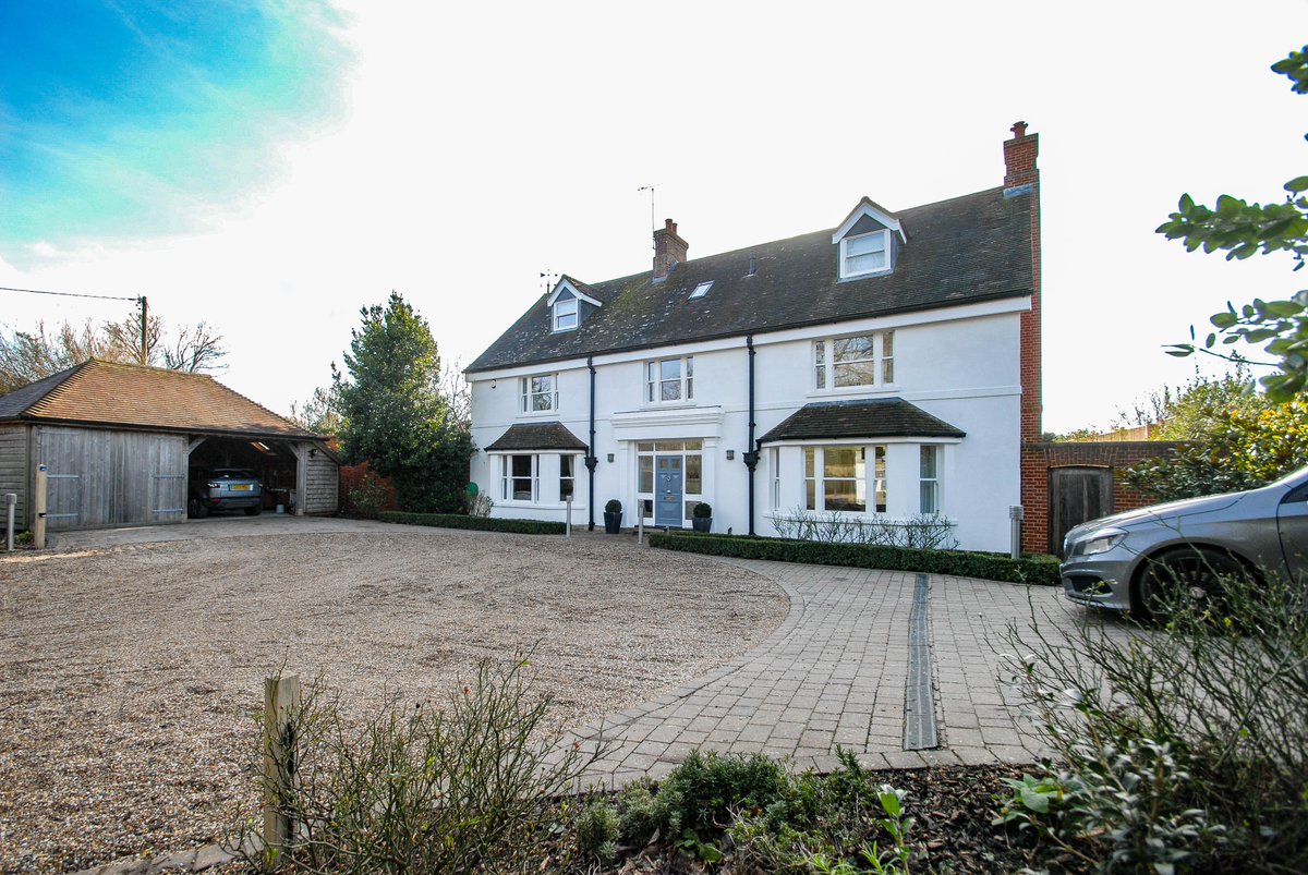 PortfolioMagUK's tweet photo. Versatile detached family home in a private lane with landscaped south-facing 
gardens and beautiful rural views of the South Downs: just one of the properties from @chatt_estates. See more in #March issue https://t.co/t8IOrMF7PT https://t.co/0c8qD0aYtW