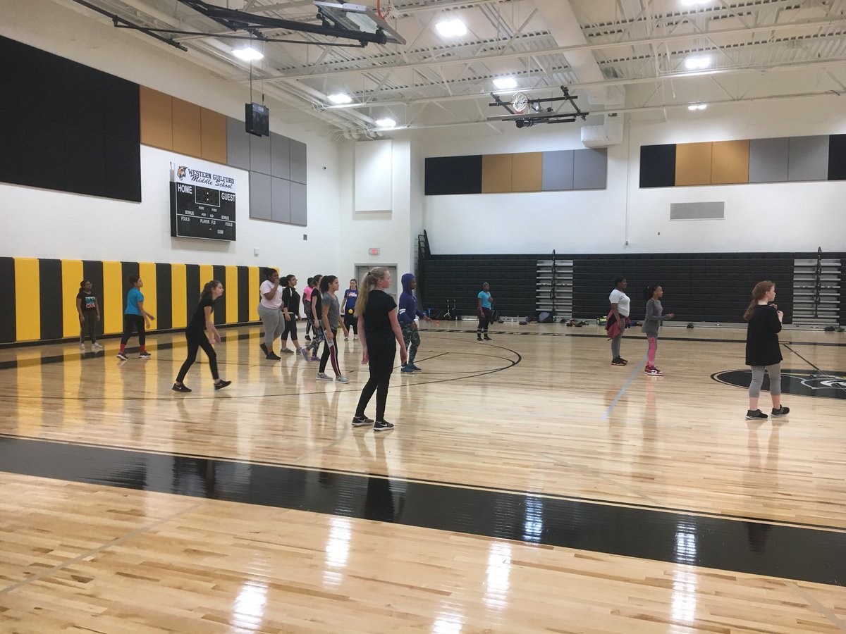 Practice time with the 2018 <a href="/TigersWGMS/">WGMS Tigers</a> !!! #DefendTheTitle