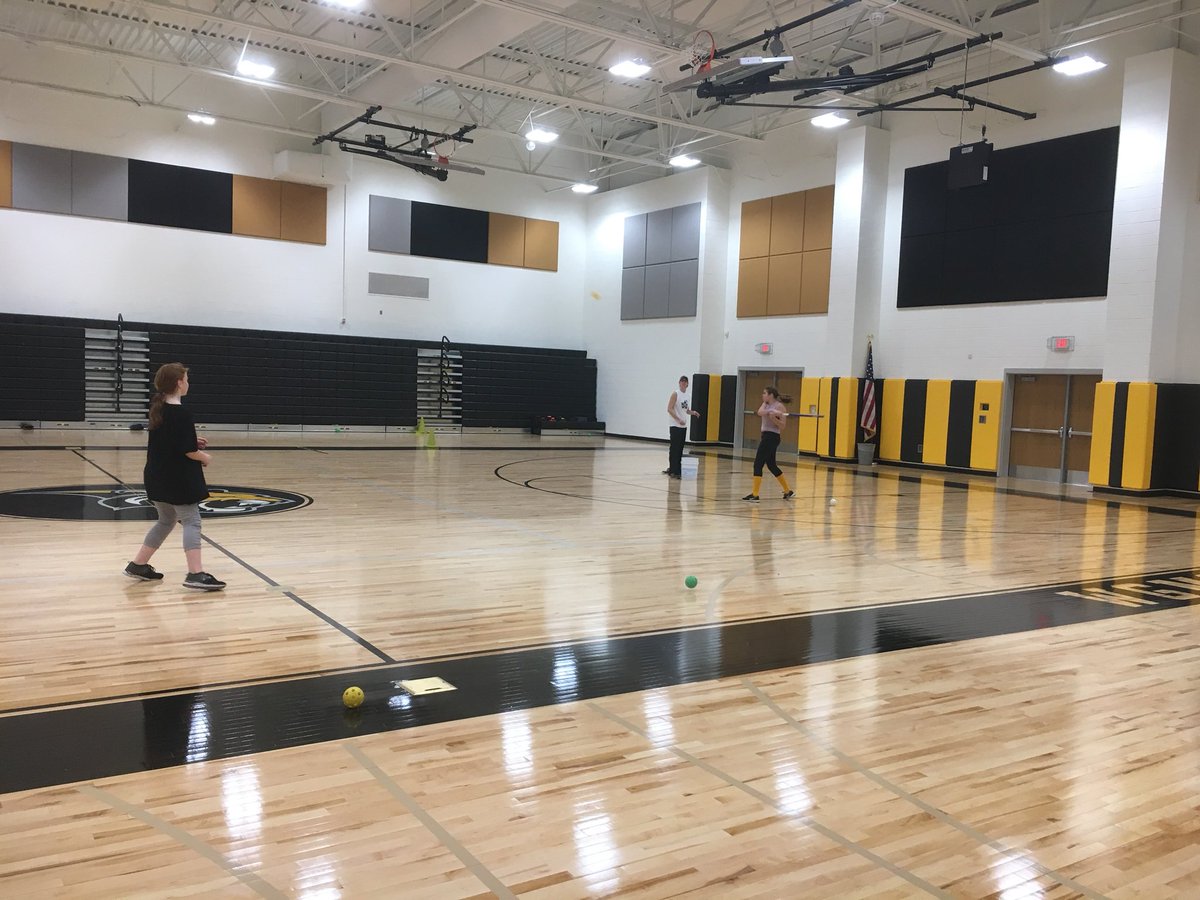 Ms_Strickland_'s tweet photo. Practice time with the 2018 @TigersWGMS !!! #DefendTheTitle https://t.co/LEnkWve1VQ