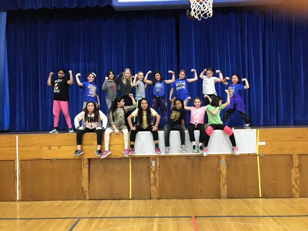amico_jamie's tweet photo. They’re baaaaccck! #weare44 #madison44 https://t.co/3D7HOJGwht