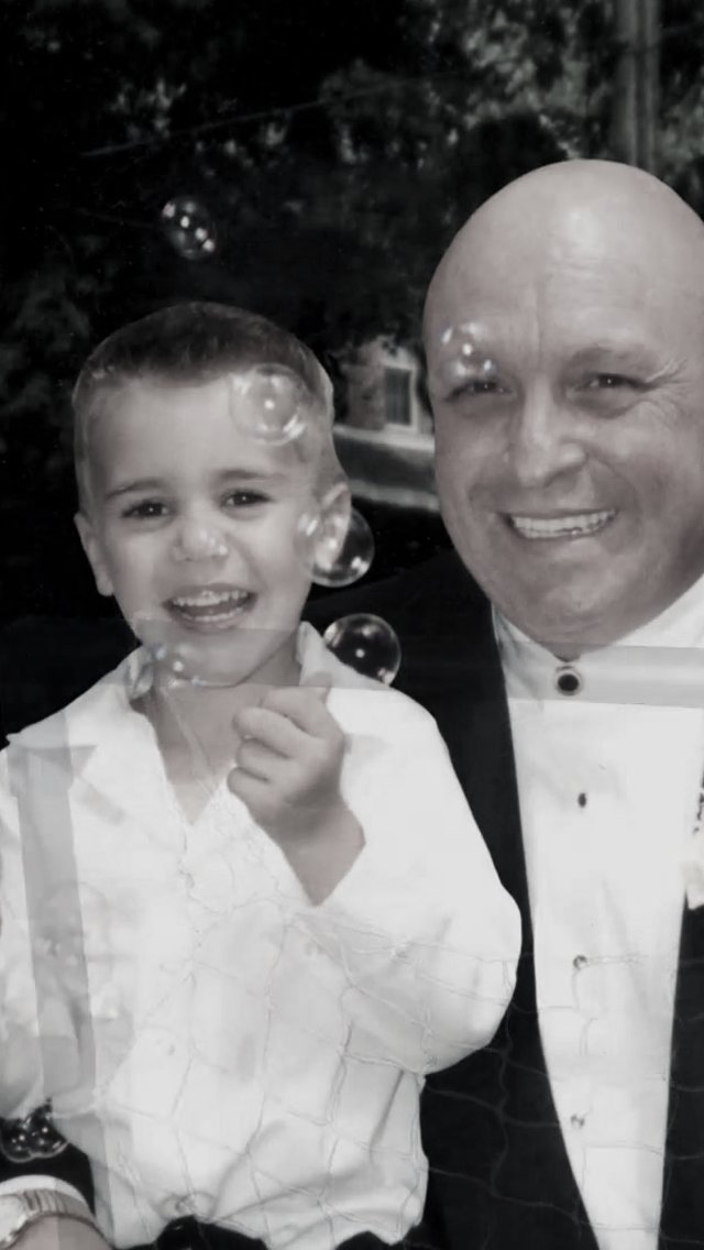 befourjornauls's tweet photo. pra sempre meu neném https://t.co/BnXAXO8W3e