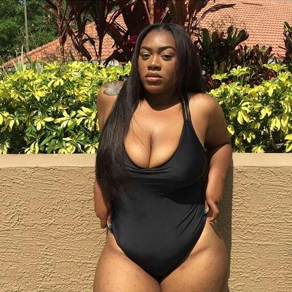 DateCurvyWomen's tweet photo. #curvy #curvygirl #curvygirls #curvywomen #curvymodel #curvymodels #curvyfashion #curvywoman #curvystyle #curvybody https://t.co/nz2Xq98I2G