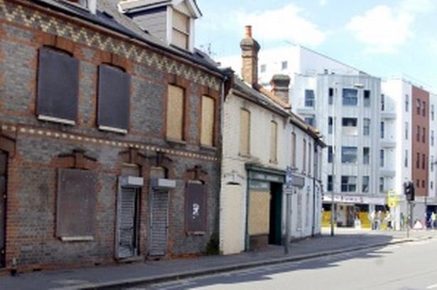 PropertyCafeOrg's tweet photo. Awaiting confirmation of another terrace of £1 houses to be sold to #builders &amp; #developers only @PropertyCafeOrg https://t.co/gWjYtkohQh