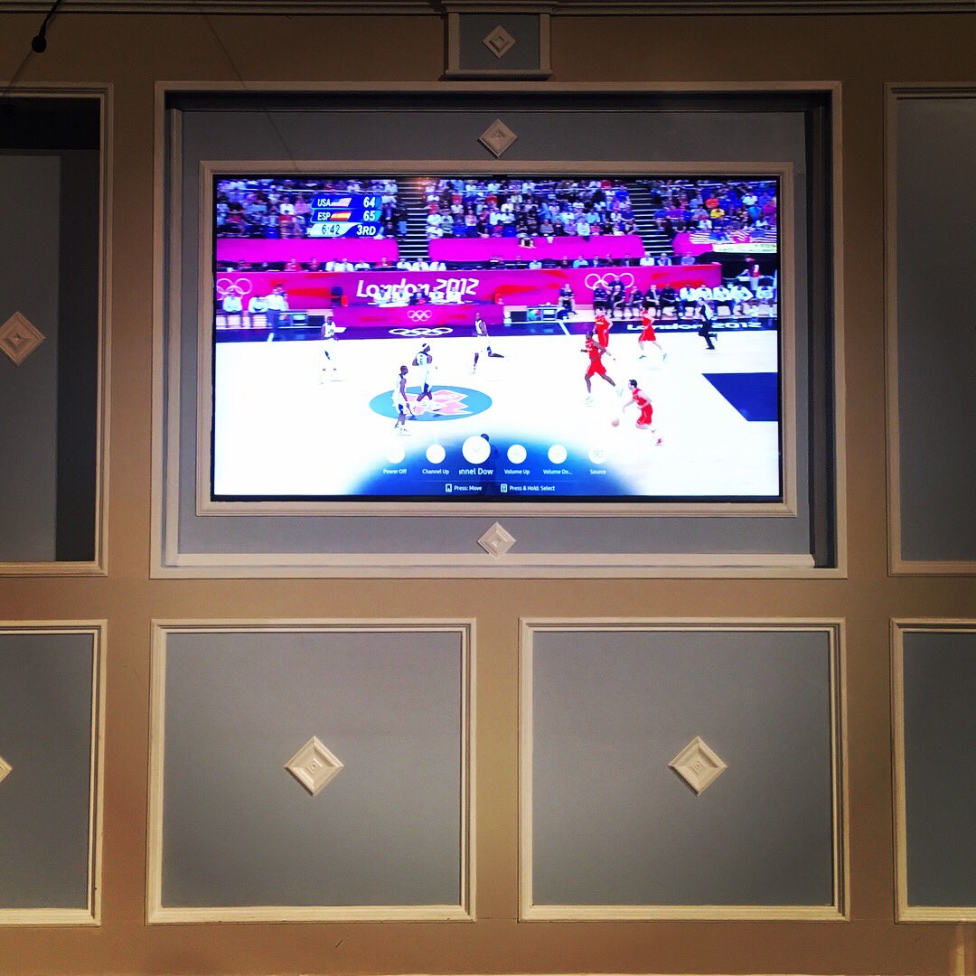 NOAVPro's tweet image. 2 new 82” @samsung LEDs and some AV work in this downtown church - New Home Ministries. 🙌📺🙌📺🙌 #noav #neworleans #audio #video #church #downtown #downtownnola #nola #louisiana #usa #samsung #led #tv #love #this #setup #picoftheday