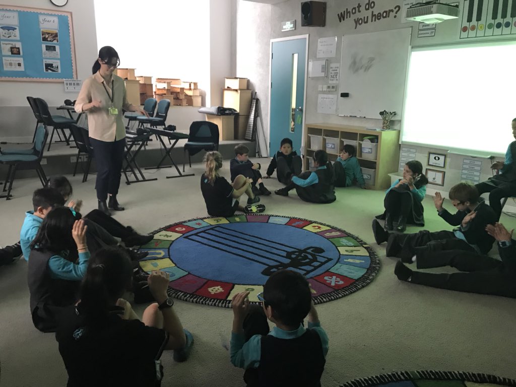 NAISPudongMusic's tweet image. Year 4 enjoying a lesson on rhythmic energy with @dre11882 our Juilliard Curriculum Expert #NAEJuilliard #NAISPudong #music