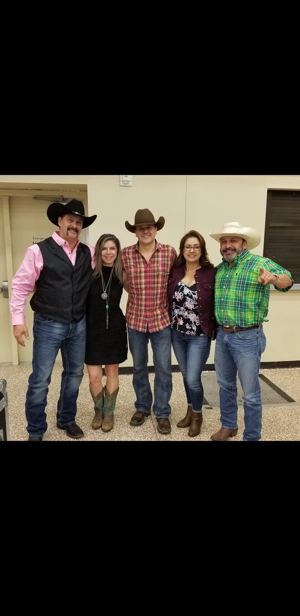 joecruz3106's tweet photo. @rogercreager Might make it tonight!! Awsome https://t.co/jWlF2Pb4au