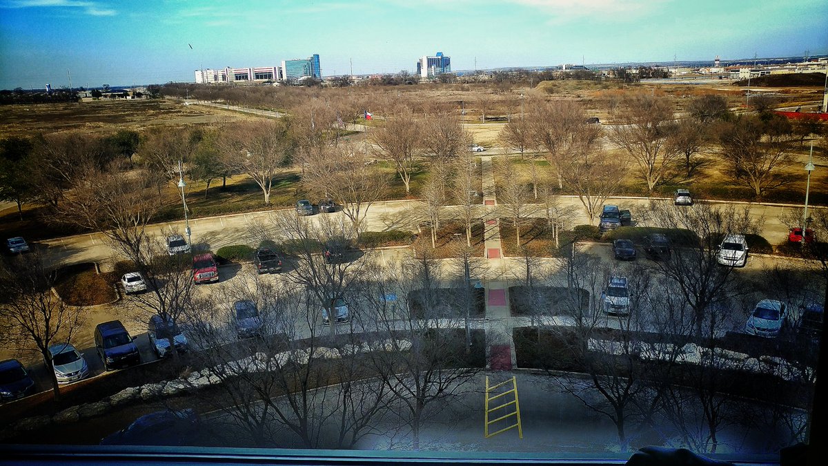 Pit_reporter's tweet photo. My view for the weekend... Working the #racerslounge at the @unlimitedoffroadshow at the @txmotorspeedway .....I am excited# are you gonna be here?? #seeyouonthetrail #syott #unlimitedoffroadexpo #uore https://t.co/CHgDnG9b1p