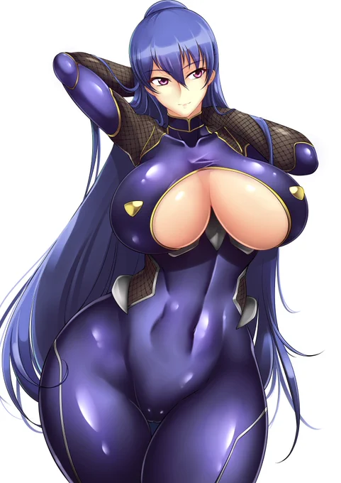 秋山凛子 