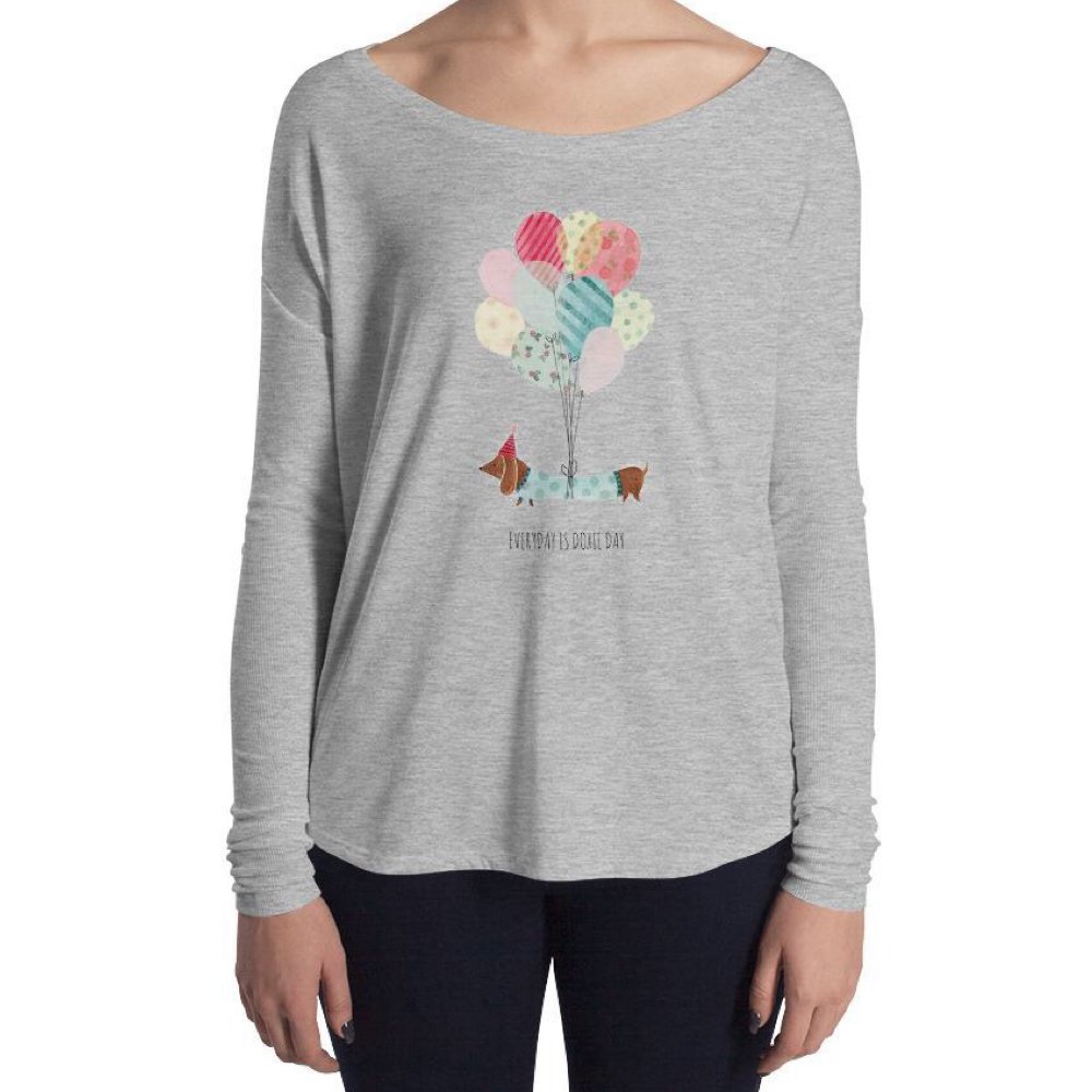 🎈If you love your dachshund show it! Shop our “Everyday is Doxie Day” shirts now and snag free shipping! 😱 For limited time! thewagsandwhiskers.com #dachshund #dachshundlover #style